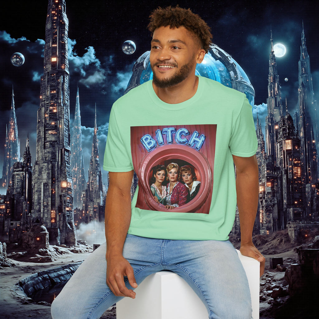 T-Shirt | Bitch
