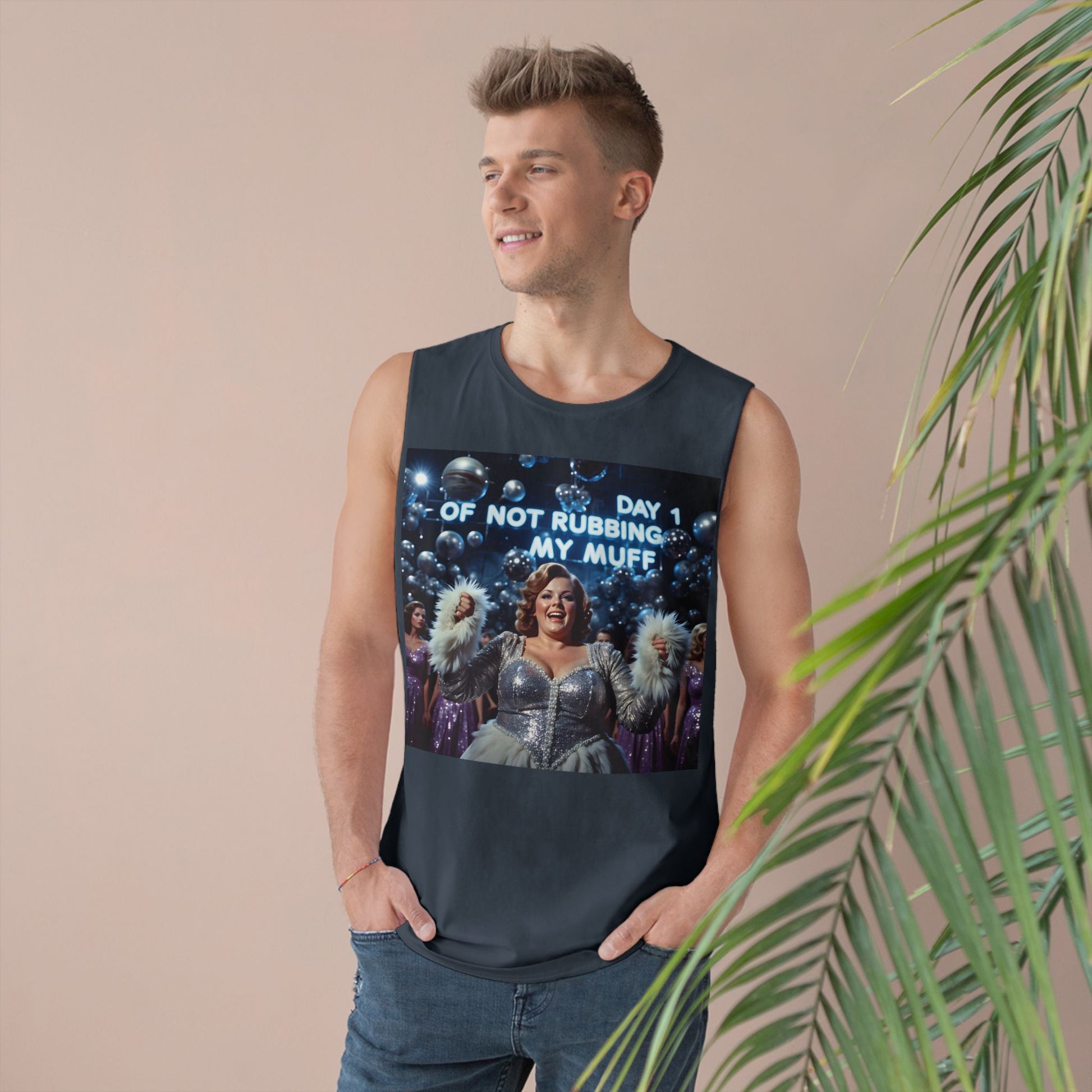 Muscle Tank | Day 1 of Not Rubbing My Muff