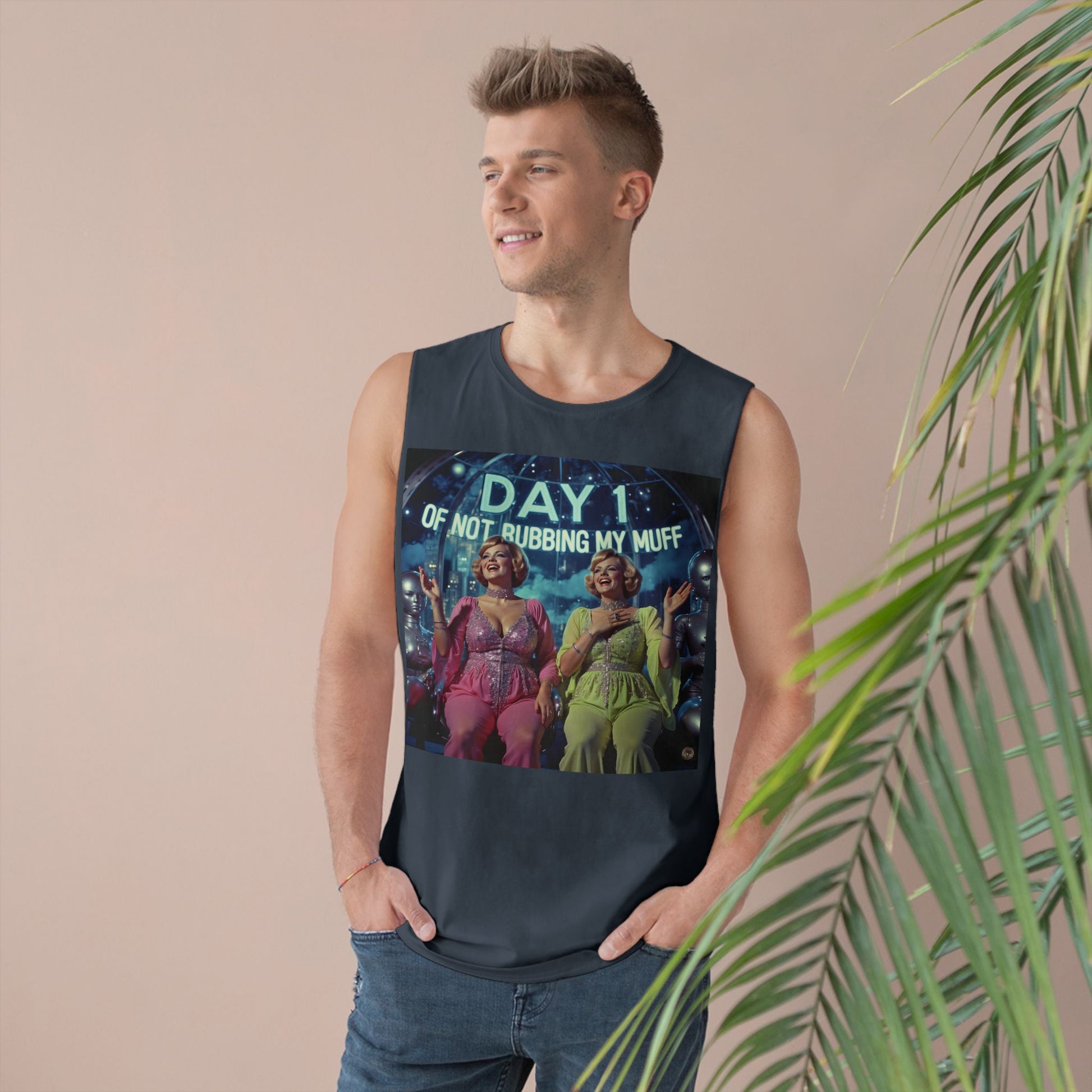 Muscle Tank | Day 1 of Not Rubbing My Muff